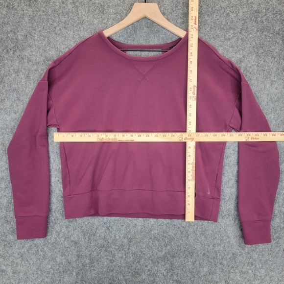 Nike Dri-FIT Pullover Womens Large Crewneck Sweatshirt Back Cut Out Workout Gym - Picture 8 of 11